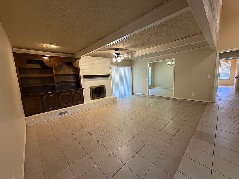 1408 S Chestnut Ave — Photo 15