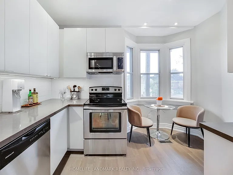 297 Withrow Ave — Photo 12