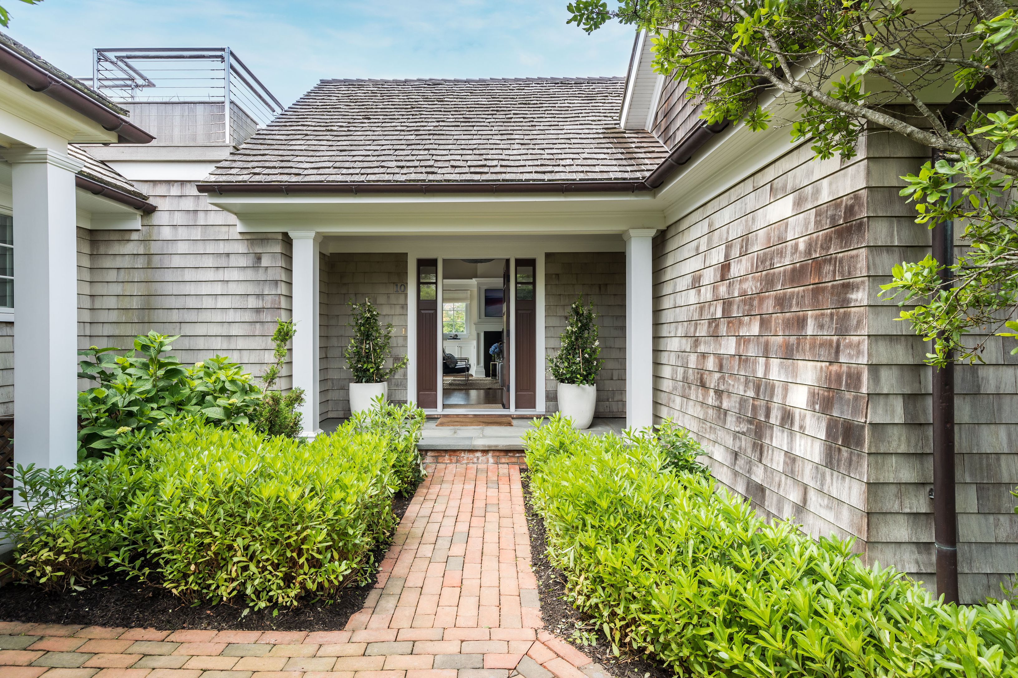 272 Old Montauk Hwy Hilltop Unit 10 in Montauk Out East