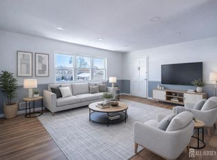 72 Haven Dr APT D, Matawan, NJ 07747