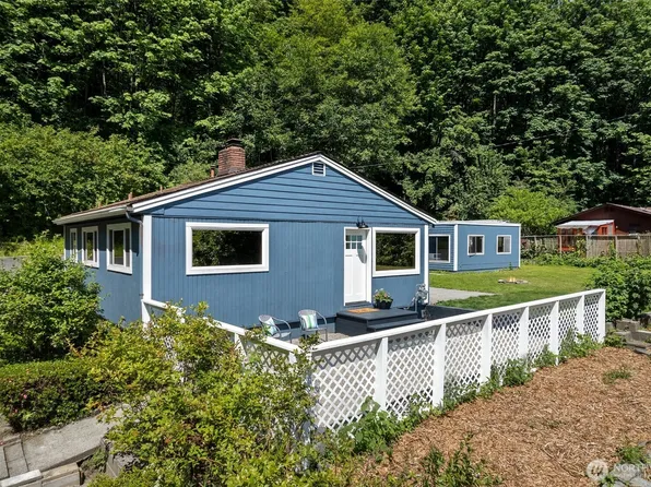 7119 Highland Park Way SW, Seattle, WA 98106