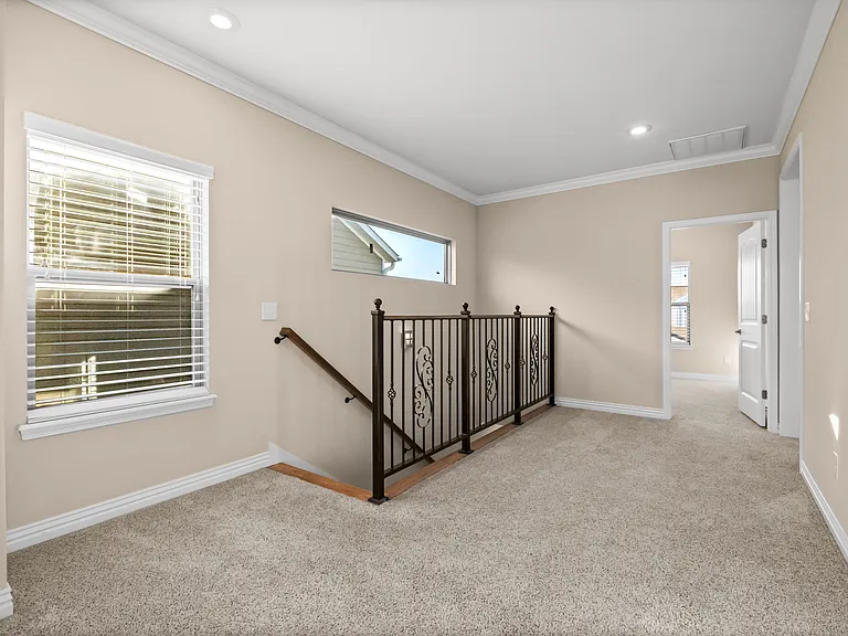 1737 W Broadway Pl — Photo 14