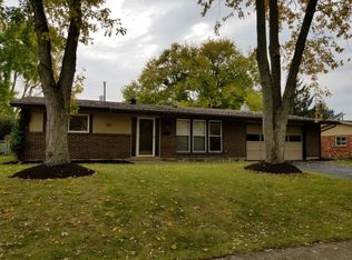 1011 Derringer Dr, Englewood, OH