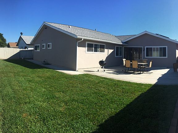 4th image of 1630 Ionian St