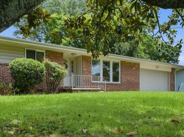 4727 Briarwood Dr, Chattanooga, TN 37416