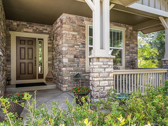 4th image of 122 Peregrine Ln