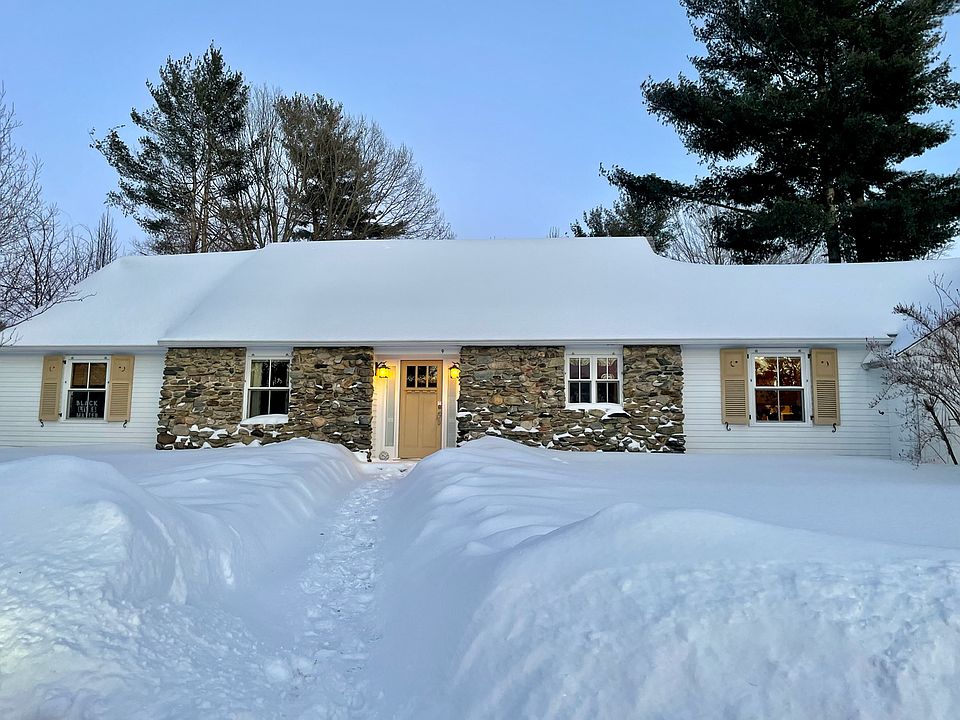 9 Green Dolphin Dr, S Burlington, VT 05403 | Zillow