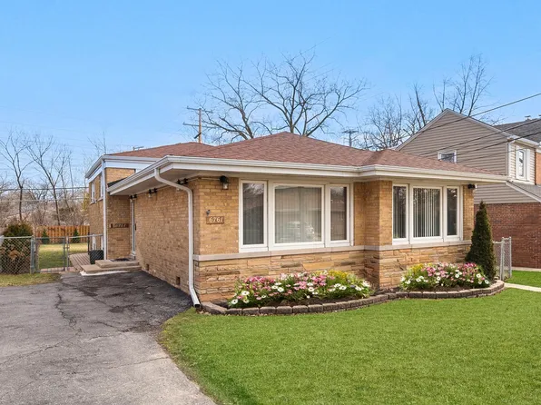 6761 N Kolmar Ave, Lincolnwood, IL 60712