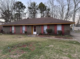 3545 Woodpark Dr, Montgomery, AL 36116
