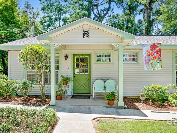 206 Fig Ave, Fairhope, AL 36532