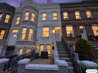 60.5 Oak St, Jersey City, NJ 07304