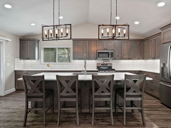 3rd image of 20612 E Watson Ln