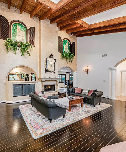 4063 Benedict Canyon Dr — Photo 13