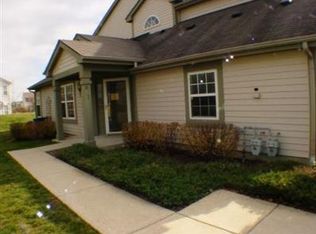 927 Sumac Ct, Lindenhurst, IL 60046