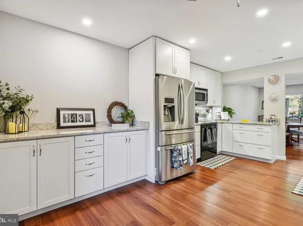 1753 Ivy Oak Sq, Reston, VA 20190