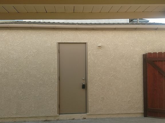 5th image of 18322 Clarkdale Ave