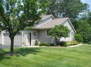 2596 Rolling Ridge Ln NW, Walker, MI 49534