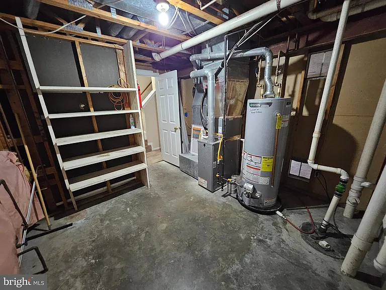 104 Township Ct — Photo 34