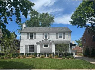 56 Handy Rd, Grosse Pointe Farms, MI 48236