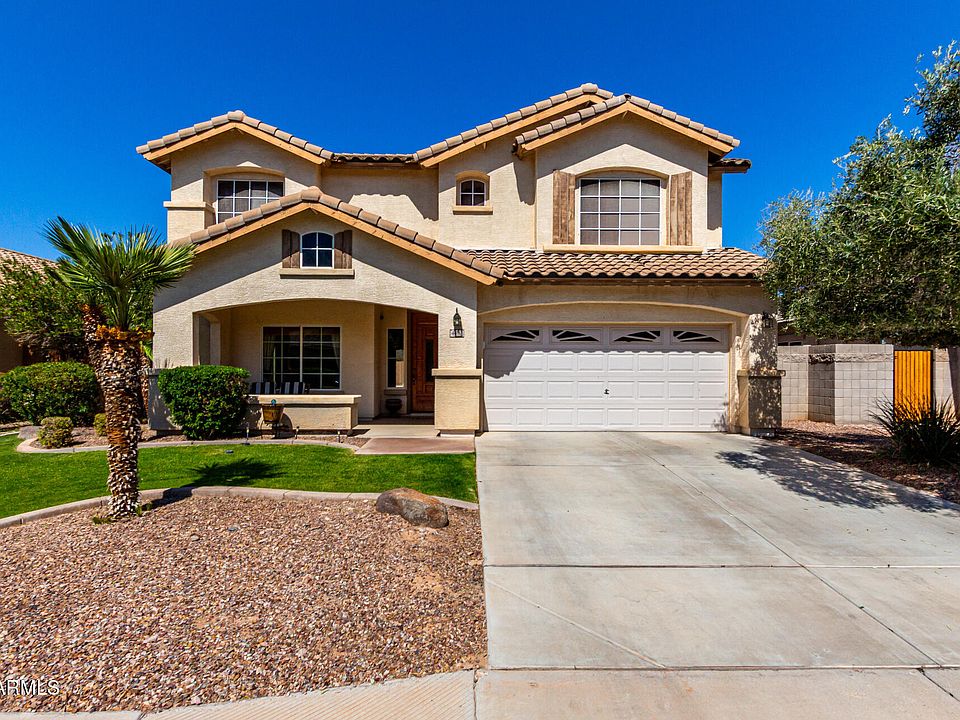 1st image of 4490 E WESTCHESTER Drive
