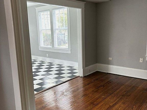2nd image of 5209 Crawford St #1