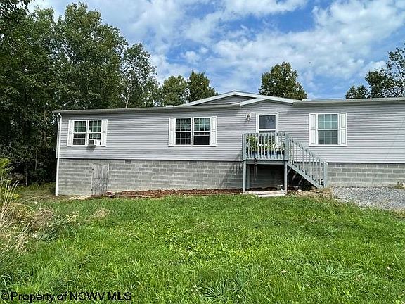 2nd image of 687 Concord Rd