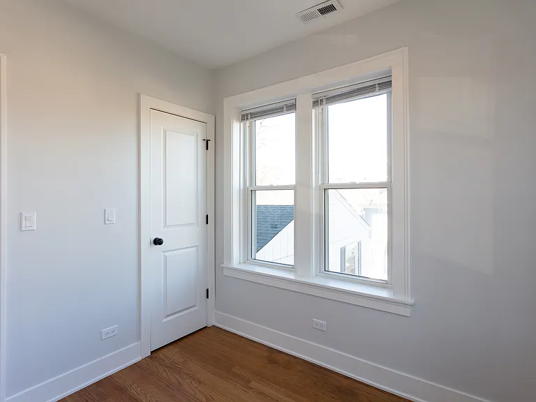 4122 N Keeler Ave #1E — Photo 13