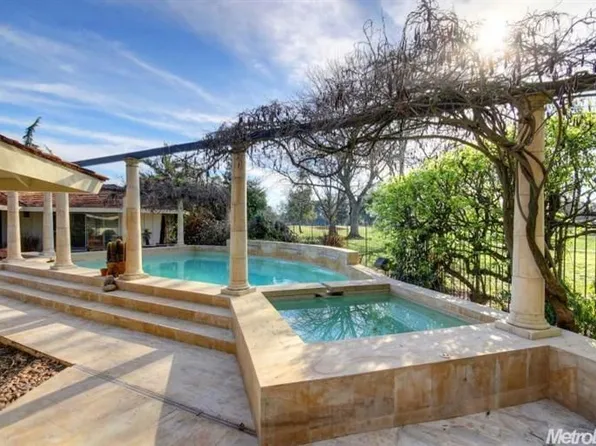 44695 N El Macero Dr, El Macero, CA 95618