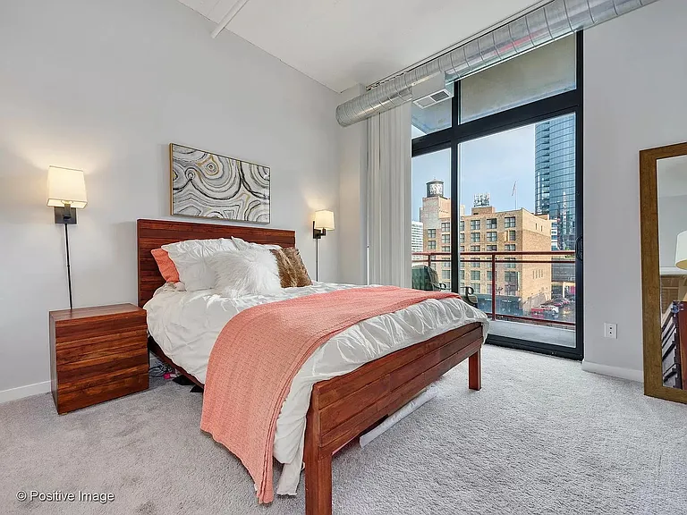 740 W Fulton St #502 — Photo 10