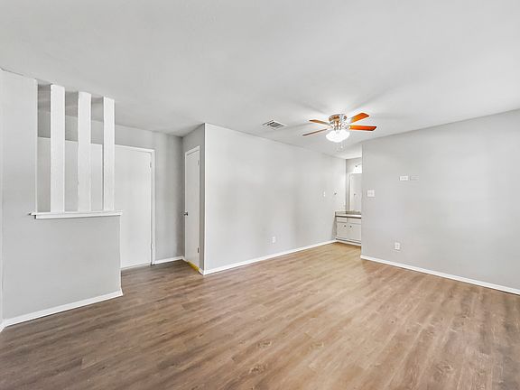 5th image of 22626 Leedstown Ln