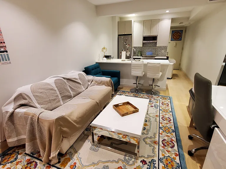 405 E 78th St #2C — Photo 9