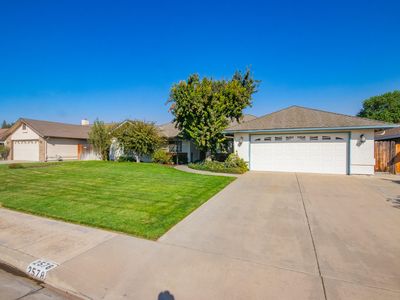 2578 12th Ave, Kingsburg, CA, 93631