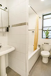 Rented by Century 21 Metropolitan