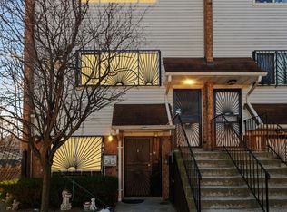 4 Davit Ct #1, Bronx, NY 10473