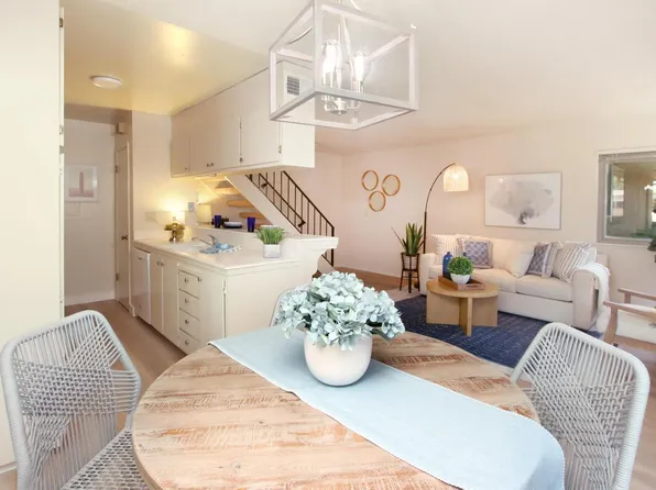 1425 45th Ave APT 2, Capitola, CA 95010