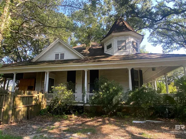 12 S Julia St, Mobile, AL 36604