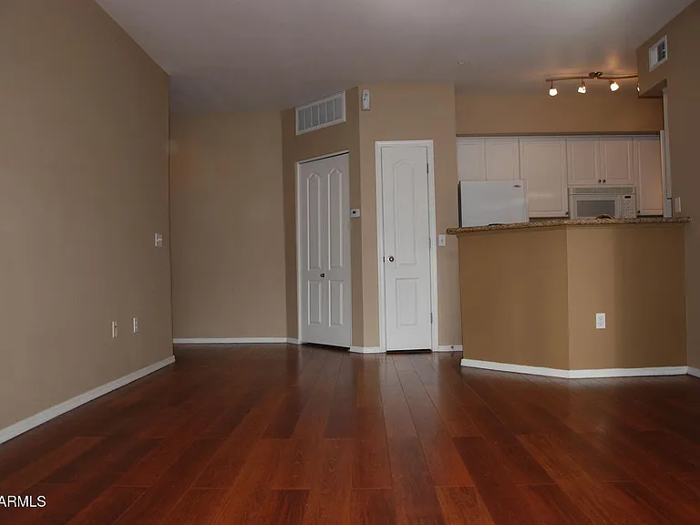1701 E Colter St #378 — Photo 4