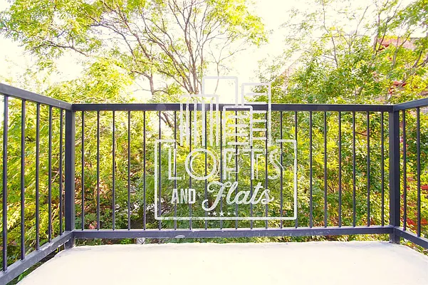 Rented by Lofts and Flats LLC | media 36