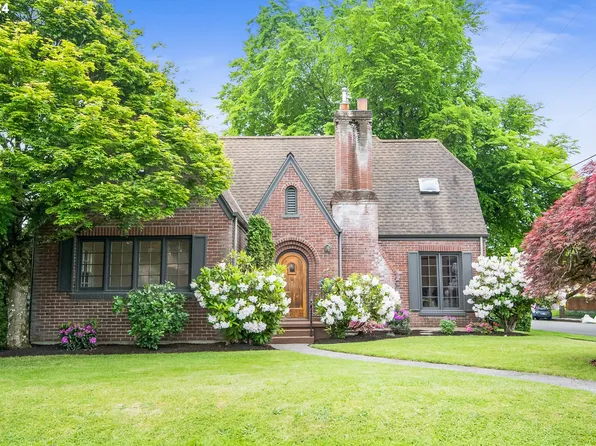 123 W 38th St, Vancouver, WA 98660