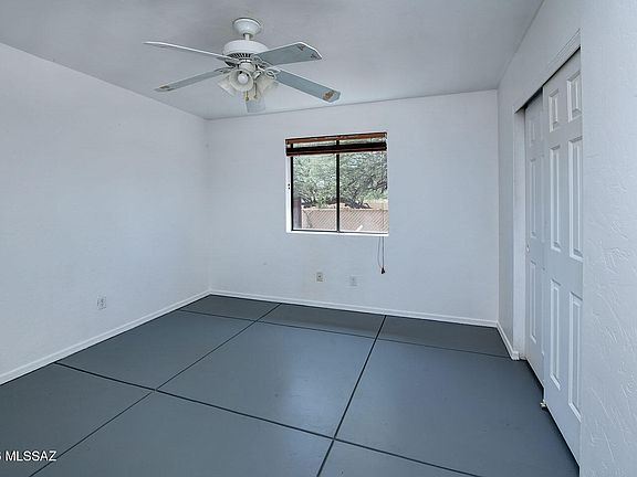 5th image of 1009 E Halcyon Rd