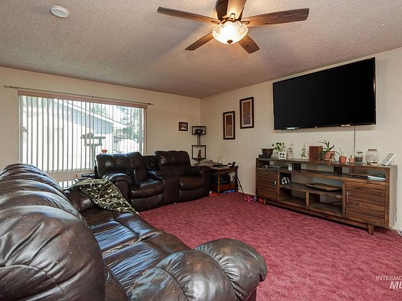 5th image of 1302 SW 12th St