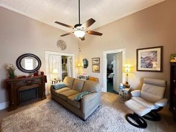 606 NW 1st St, Atkins, AR 72823