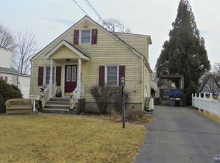 114 Watervliet Ave, Pompton Lakes, NJ 07442