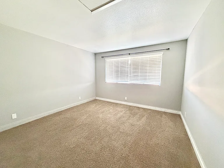 6477 Little Pine Way — Photo 18