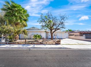 428 Bolsa Dr, Las Vegas, NV 89110