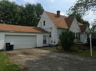 1640 S Burnett Rd, Springfield, OH 45505