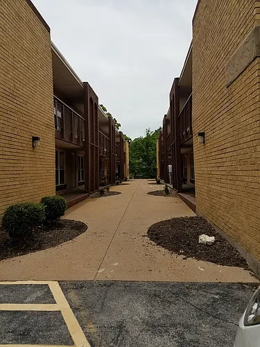 Maplewood Square Apartments Photo 1
