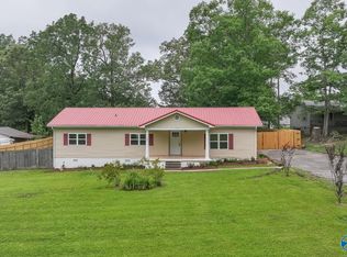 172 Forest Chapel Rd, Hartselle, AL 35640