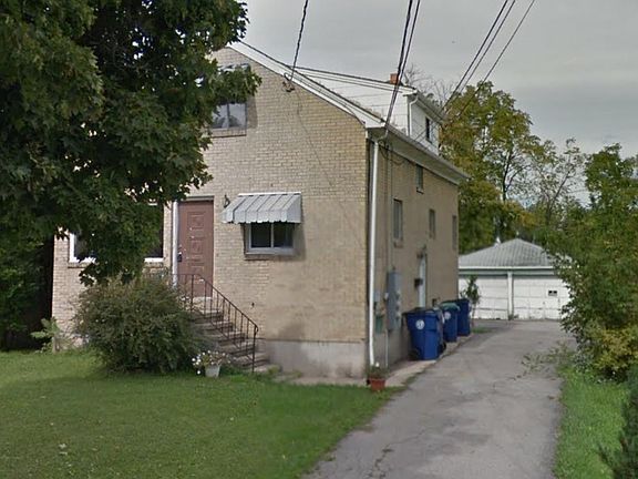 2nd image of 2-11 Plymouth Pl #2