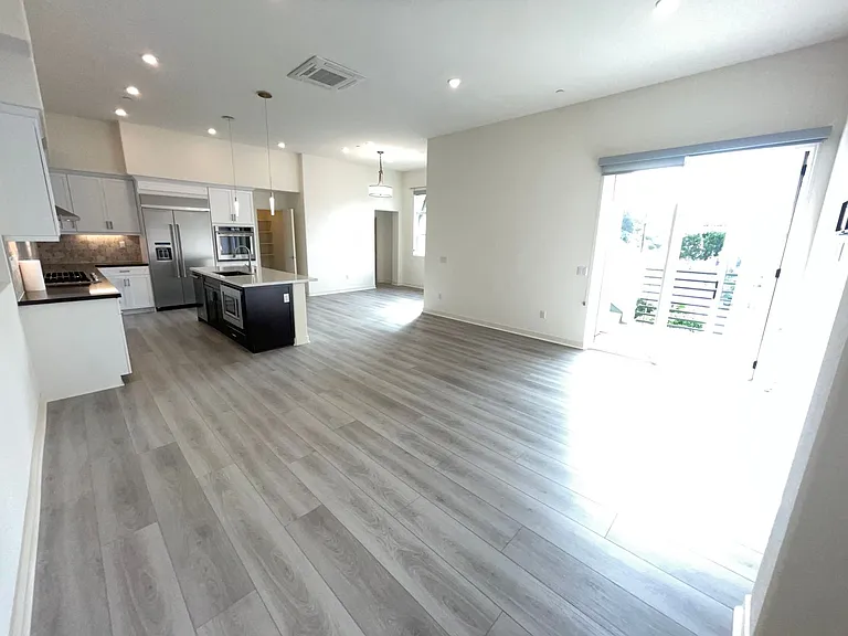 3128 Canon St #301 — Photo 9